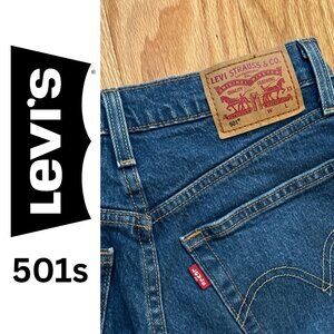 Levi's 501 Straight Ankle Jeans | Women | 26" Waist